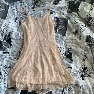 Pink lace dress 💥 (3 for $25!!)